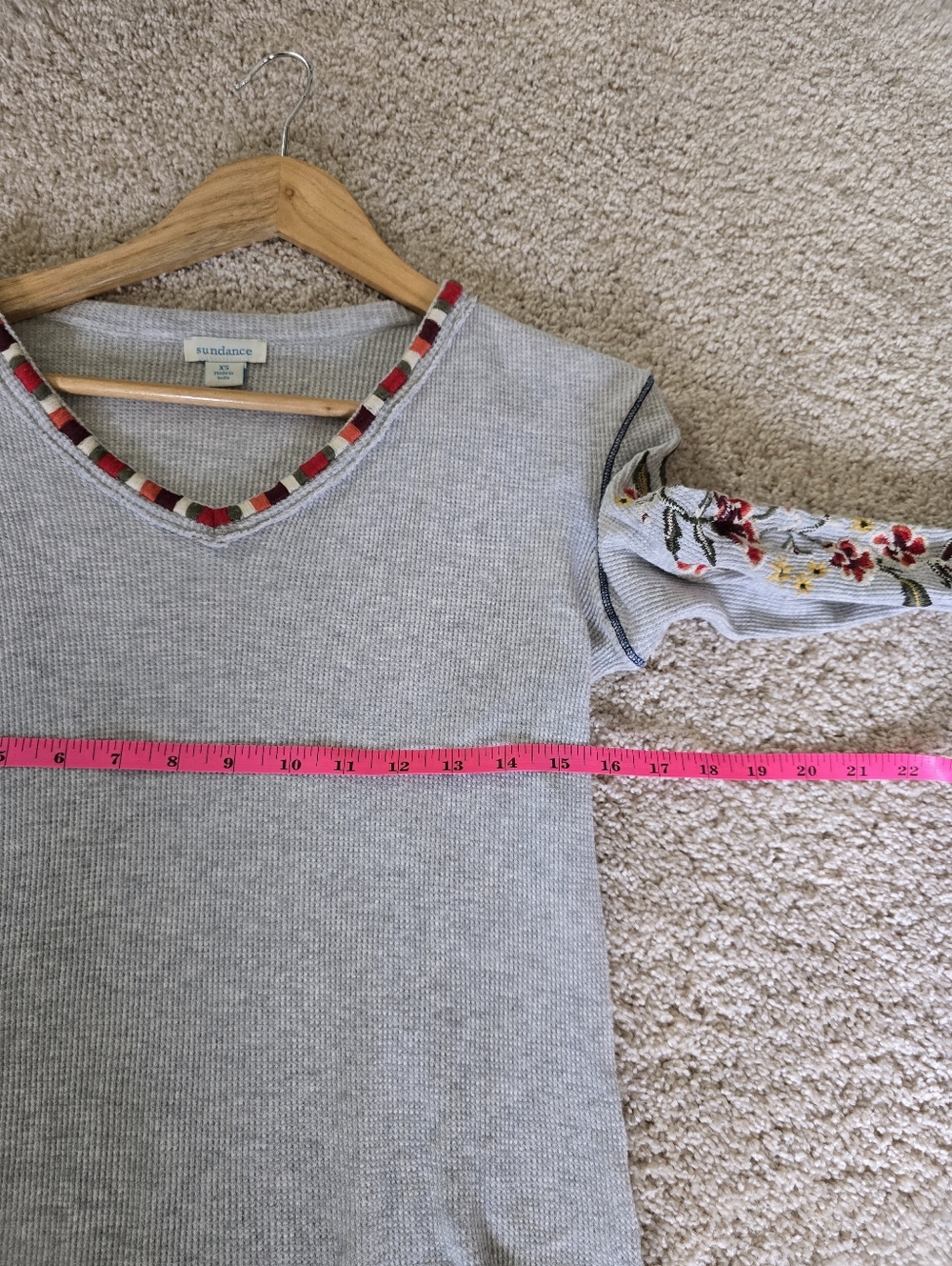 Sundance XS gray Floral Embroidered Thermal Long Sleeve Top - Picture 7 of 8